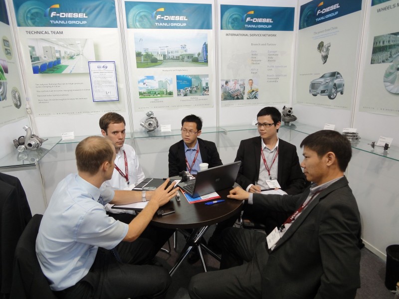 Exposiciones de 2011