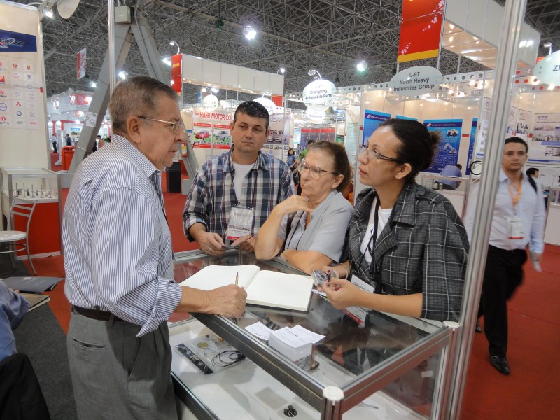 Exposiciones de 2012